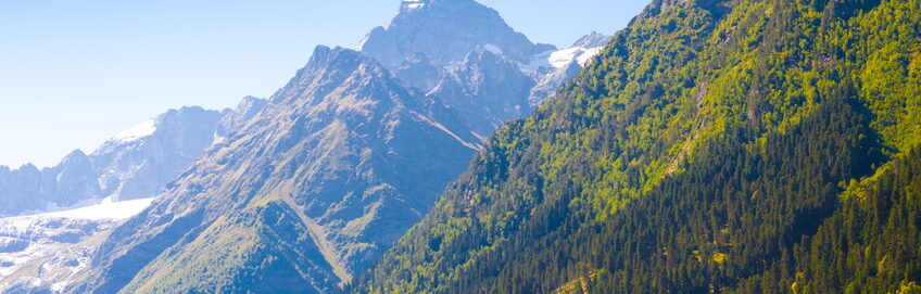 Green mountain peaks